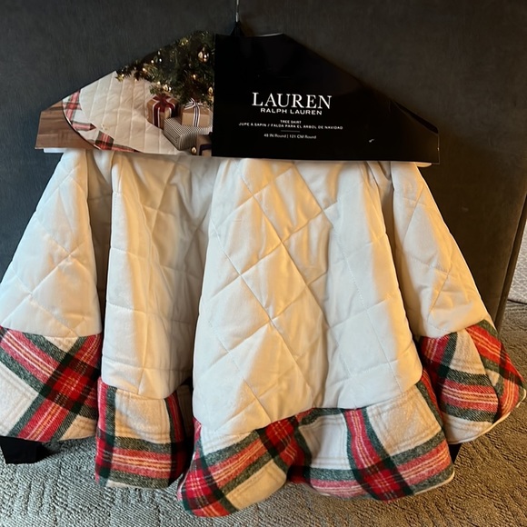 New Ralph Lauren Tree Skirt - Picture 2 of 4